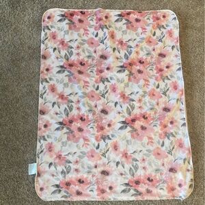 SL Home Fashions Beautiful Floral Pink and White Baby Blanket Boho Nursery